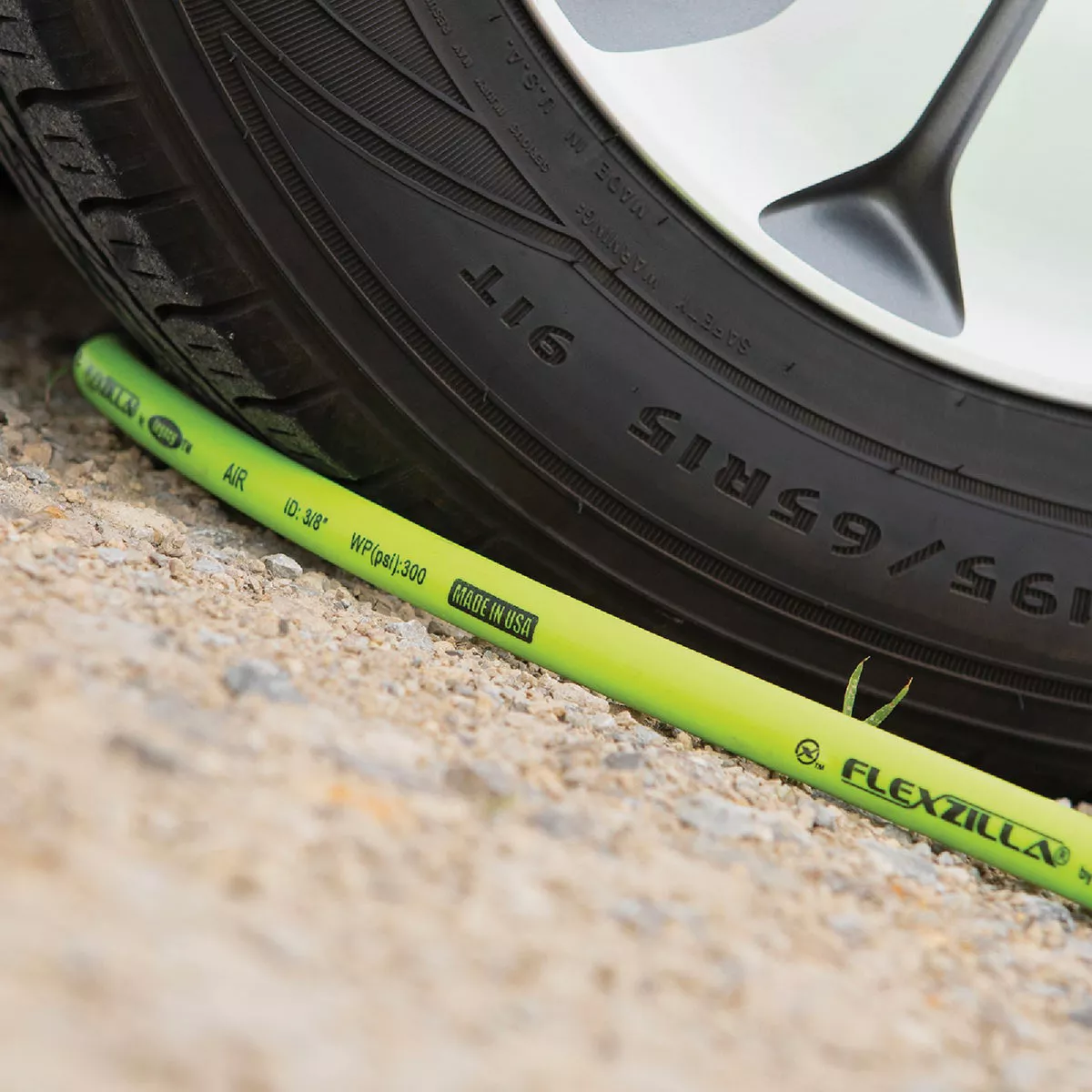 Flexzilla 3/8 In. x 100 Ft. Polymer-Blend Air Hose with 1/4 In. MNPT Fittings - photo 7