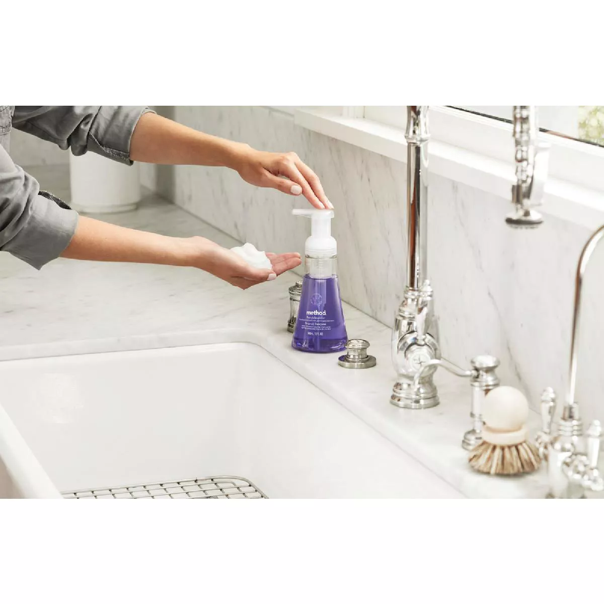 Method 10 Oz. Sea Minerals Foaming Hand Soap - photo 2