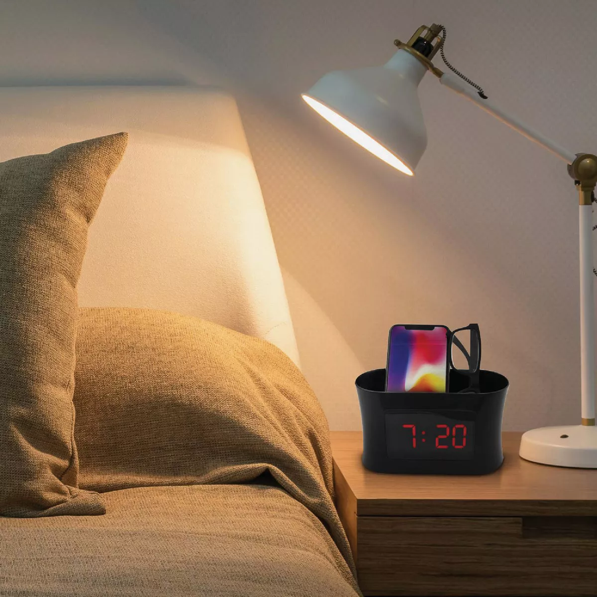 RCA USB Alarm Clock with Storage Caddy - photo 2