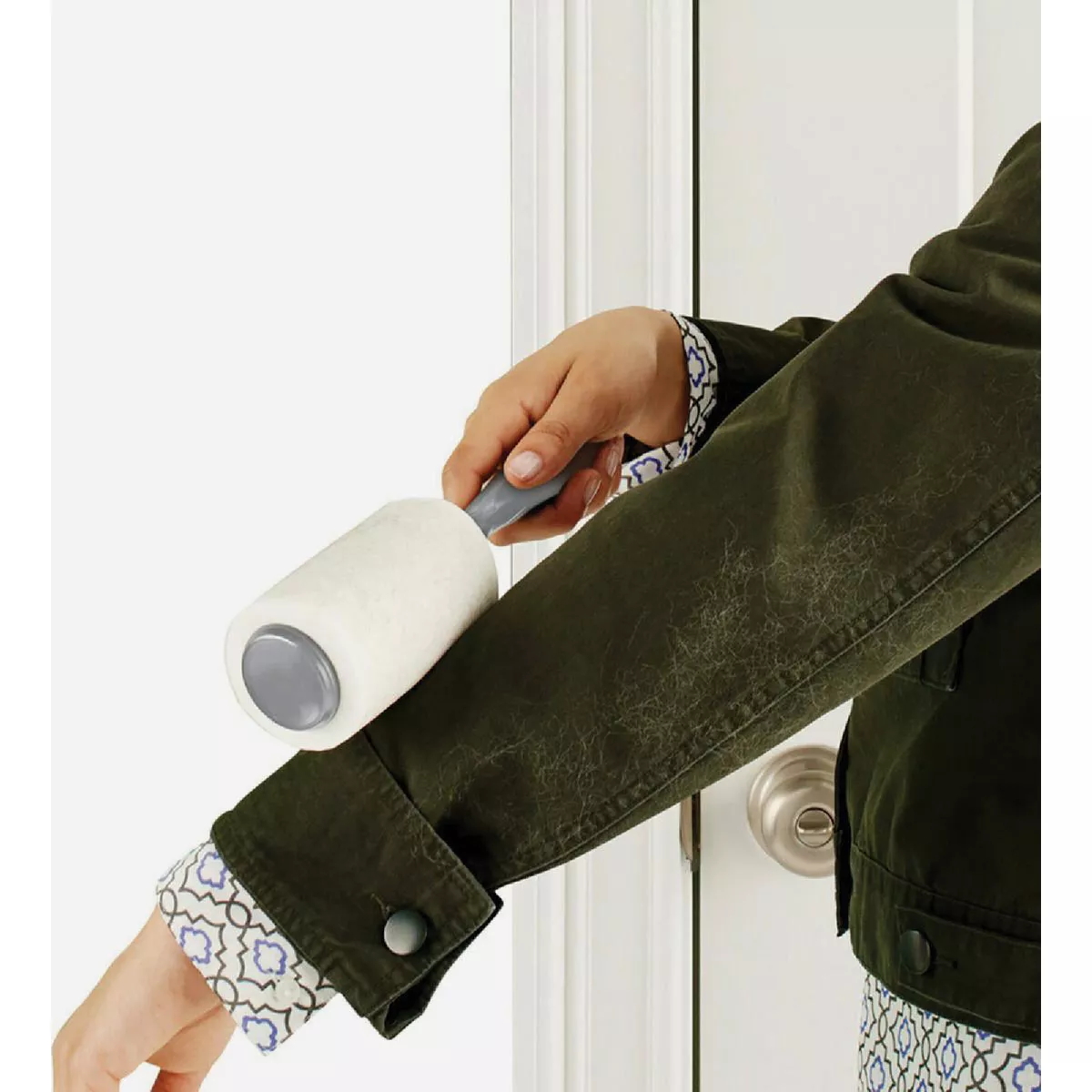 Scotch-Brite Everyday Clean 70-Sheet Lint Roller (2-Pack) - photo 9