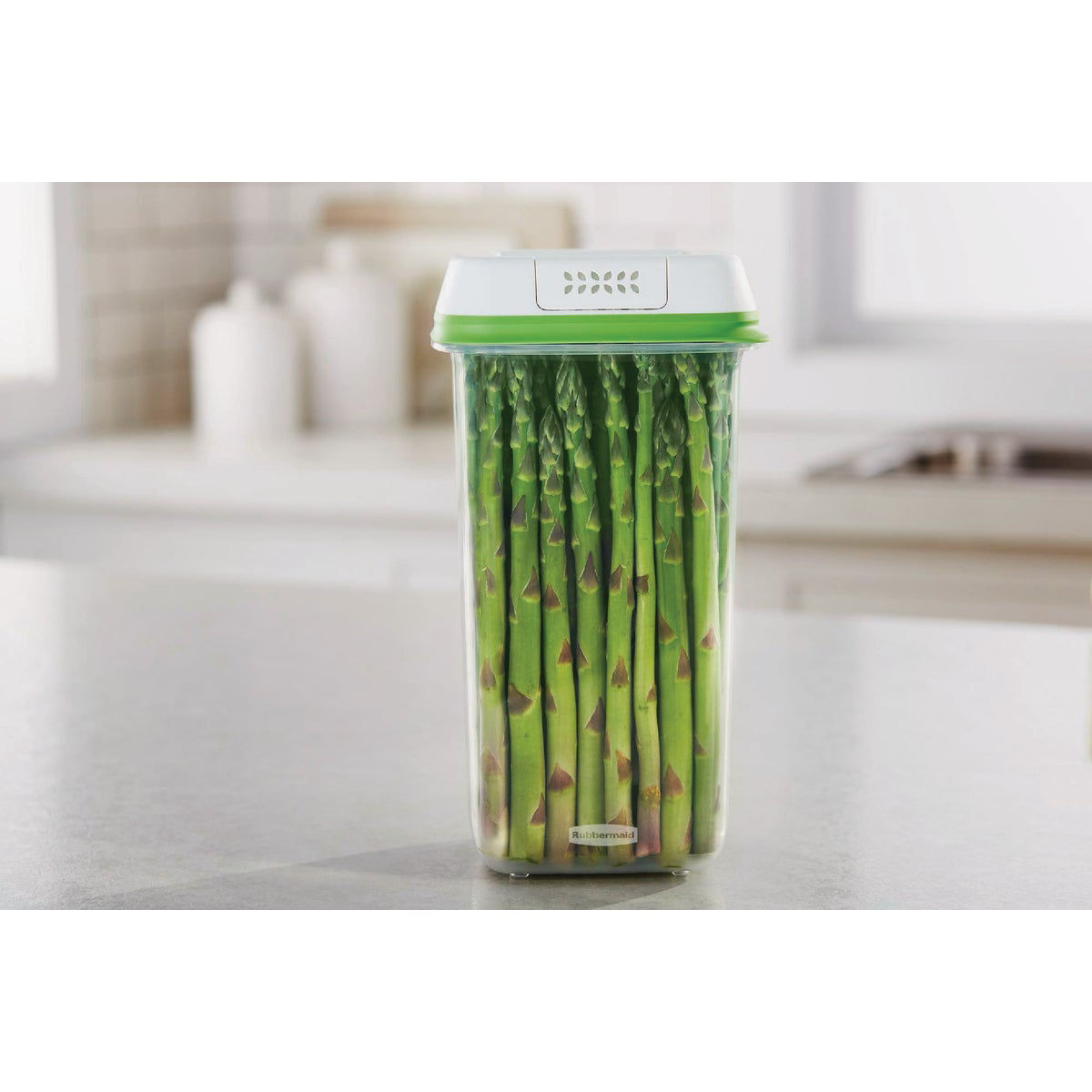 Rubbermaid Freshworks Produce Saver 12.7 C. Medium Tall Produce ...