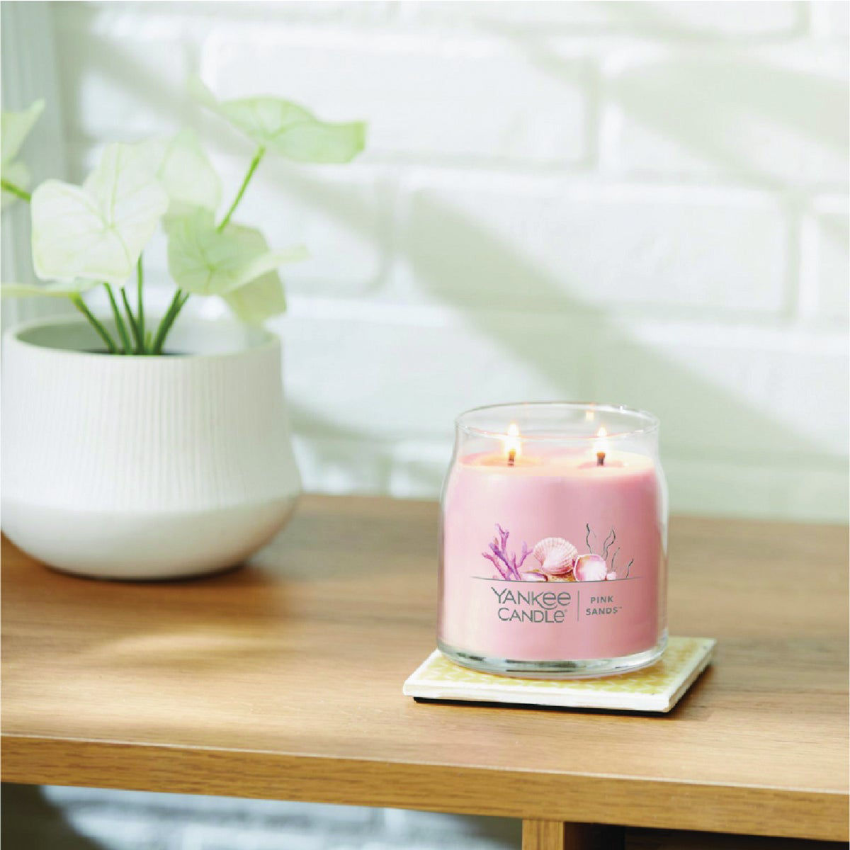 Yankee Candle Pink Sands Scented Candle (7 oz)