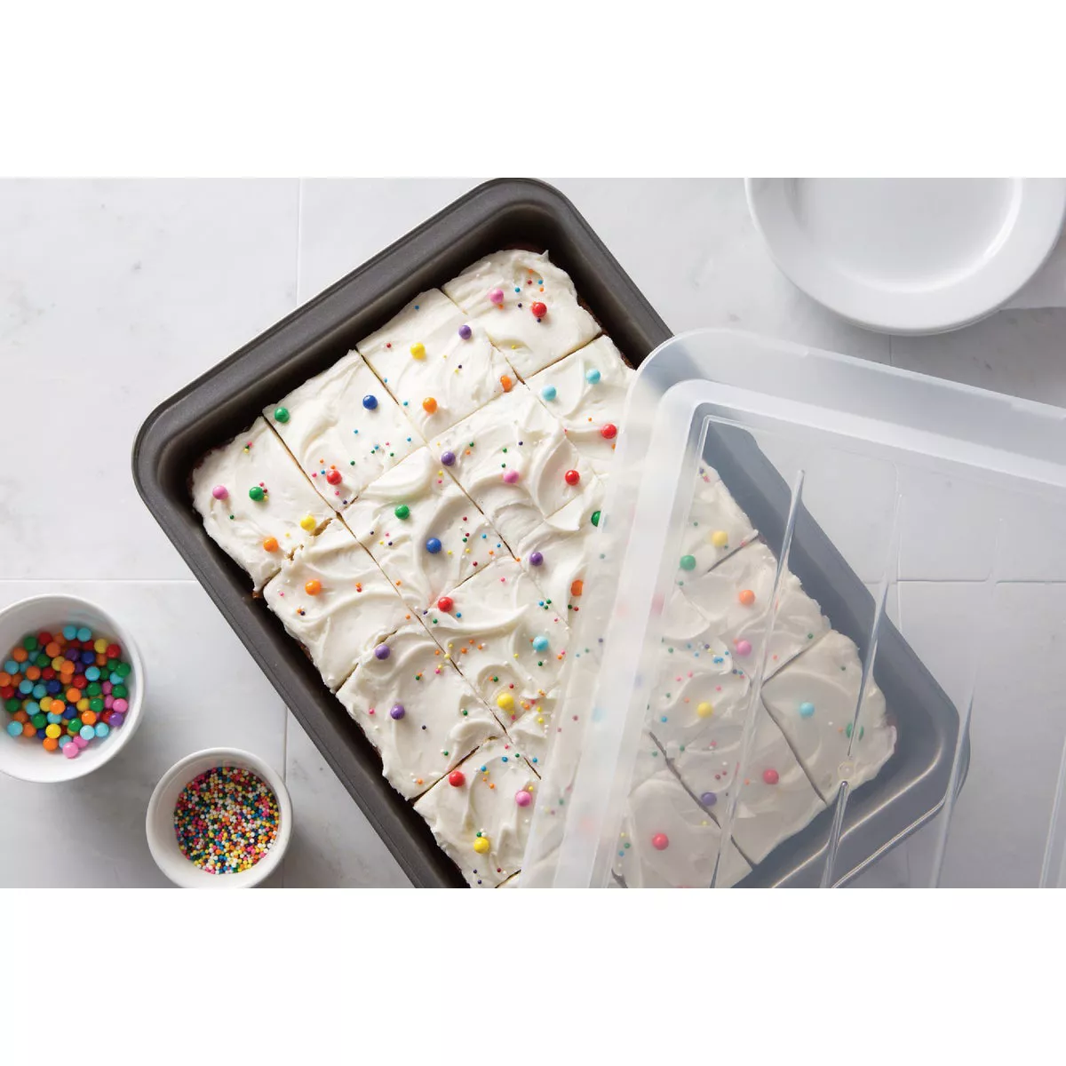 Goodcook 13 In. x 9 In. Non-Stick Cake Pan with Plastic Snap-Closure Lid - photo 3