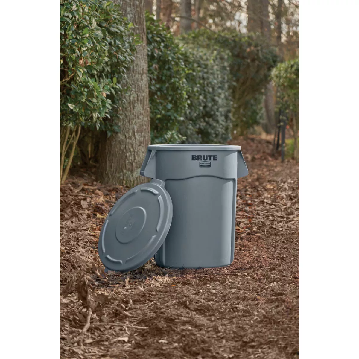 Rubbermaid Commercial Brute 44 Gal. Gray Trash Can With Lid - photo 4