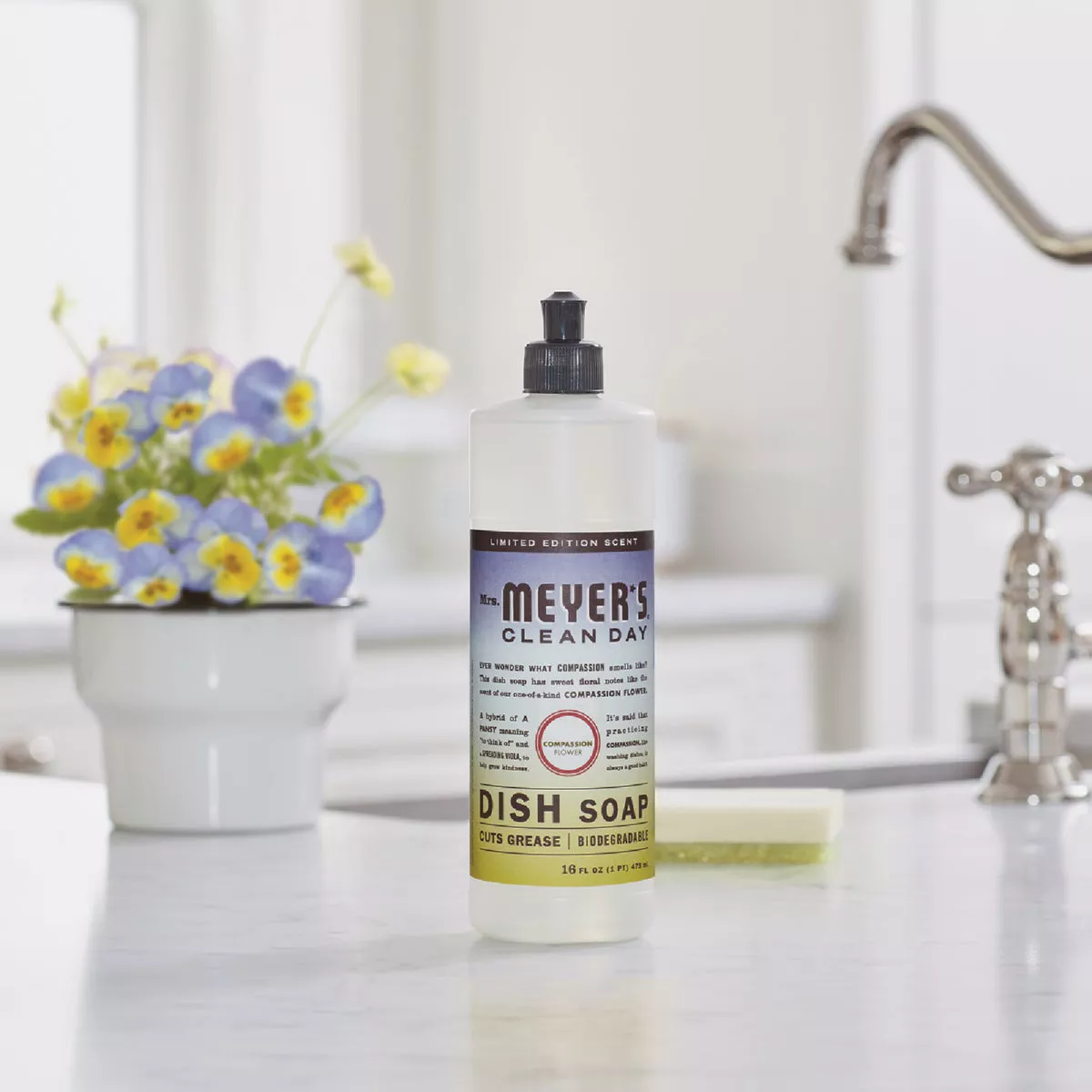 Mrs. Meyer's Clean Day 16 Oz. Compassion Flower Liquid Dish Soap - photo 3