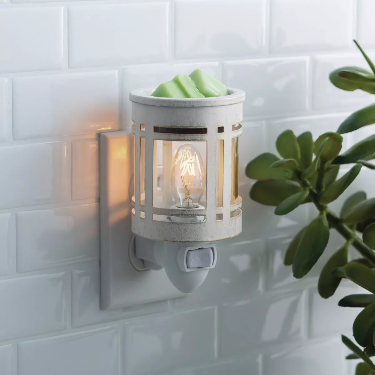 Candle Warmers Classic Metal Mission Ceramic Pluggable Fragrance Warmer - photo 3