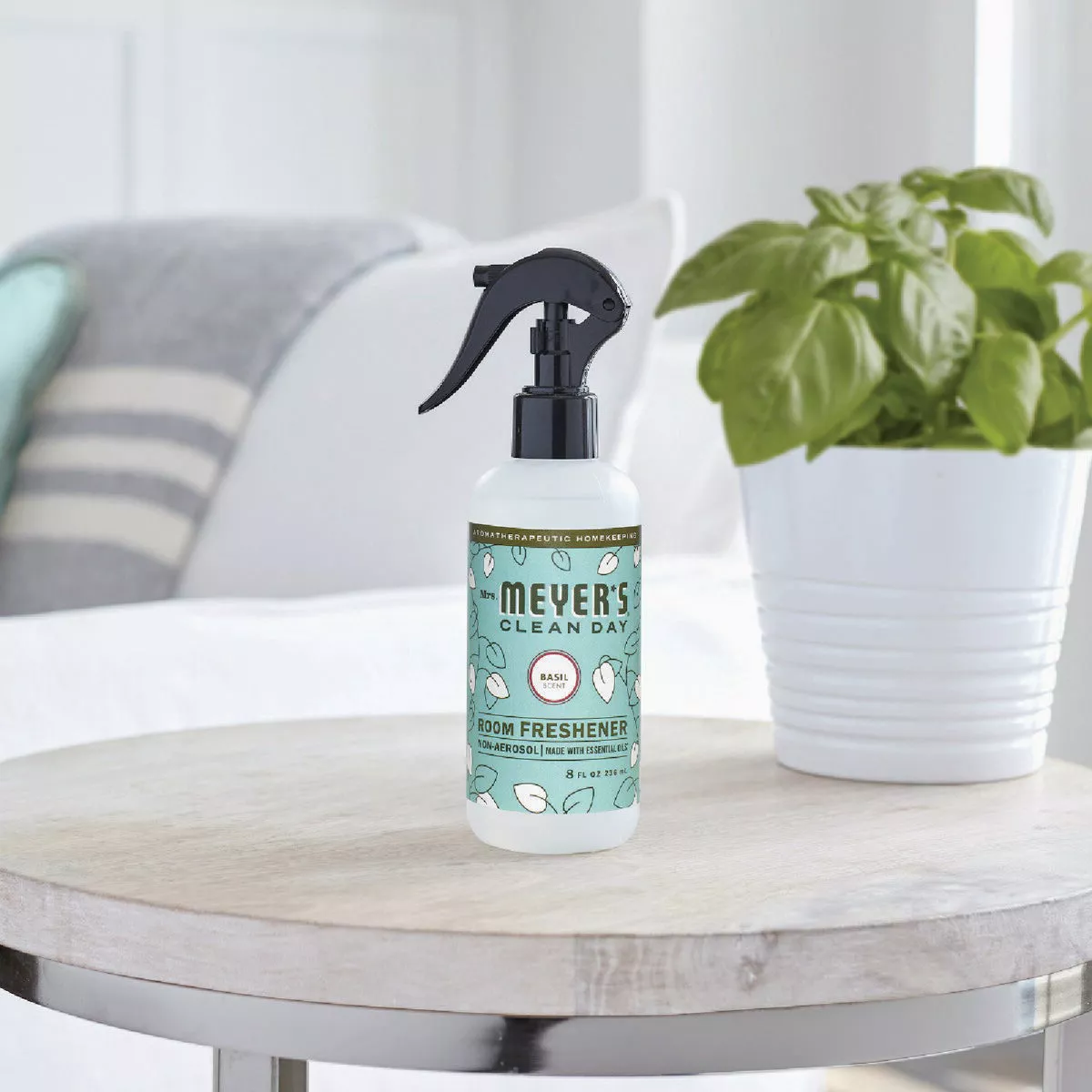 Mrs. Meyer's Clean Day 8 Oz. Basil Room Freshener Spray - photo 2