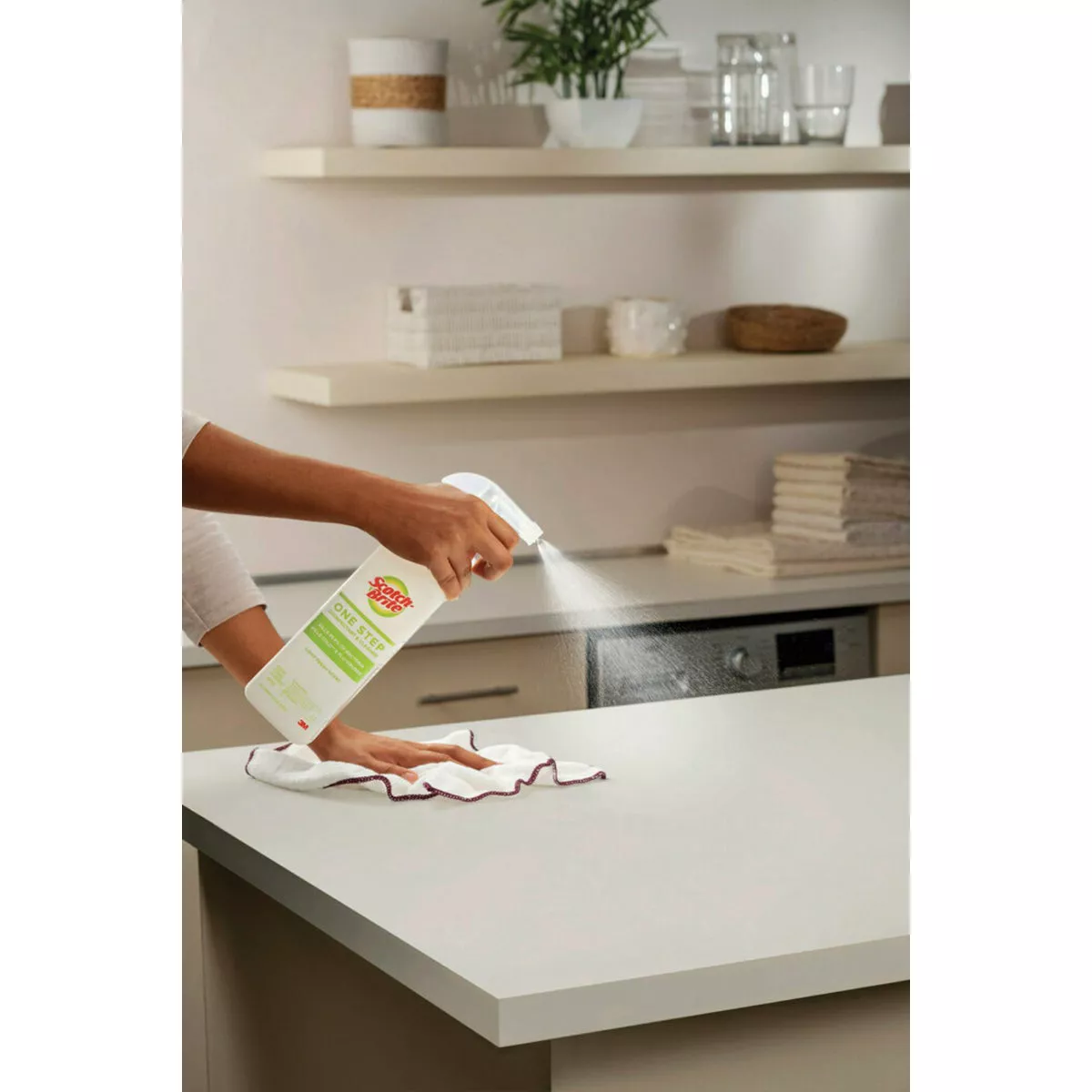 Scotch-Brite 28 Oz. One Step Disinfectant & Cleaner - photo 3