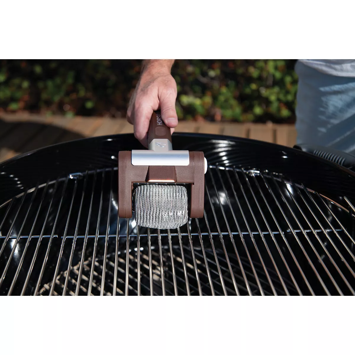 Horsepower Giddy Up Cordless Rechargeable BBQ Grill Brush - photo 3