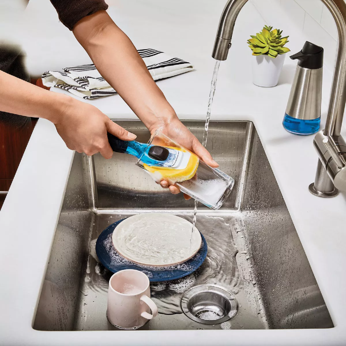 OXO Good Grips Soap Dispensing Dish Sponge - photo 8