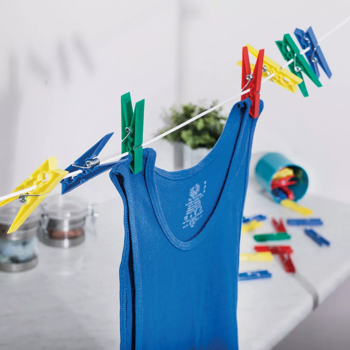 Honey Can Do Plastic Clothespins (24-Count) - photo 2