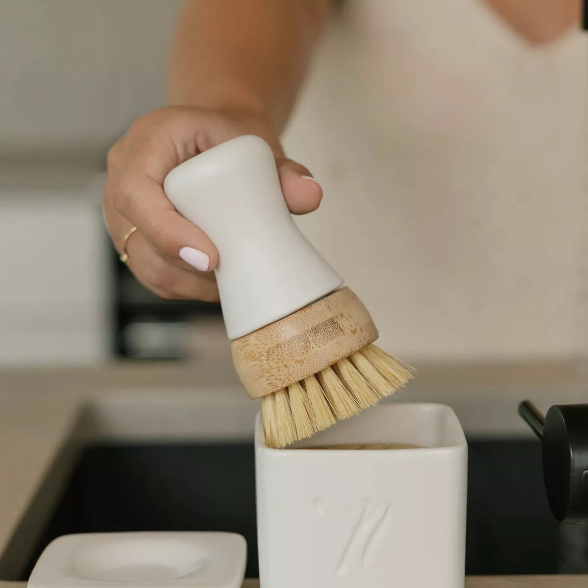 Nellie's Forever Dishwashing Brush - photo 3