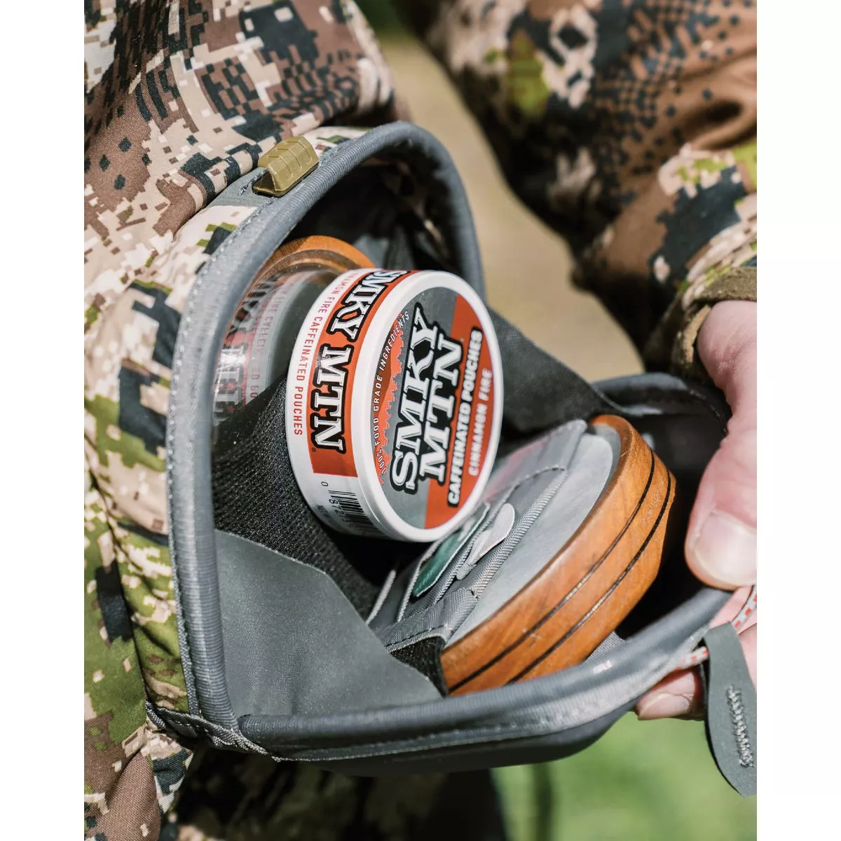 Smokey Mountain Cinnamon Caffeinated Pouches - photo 3