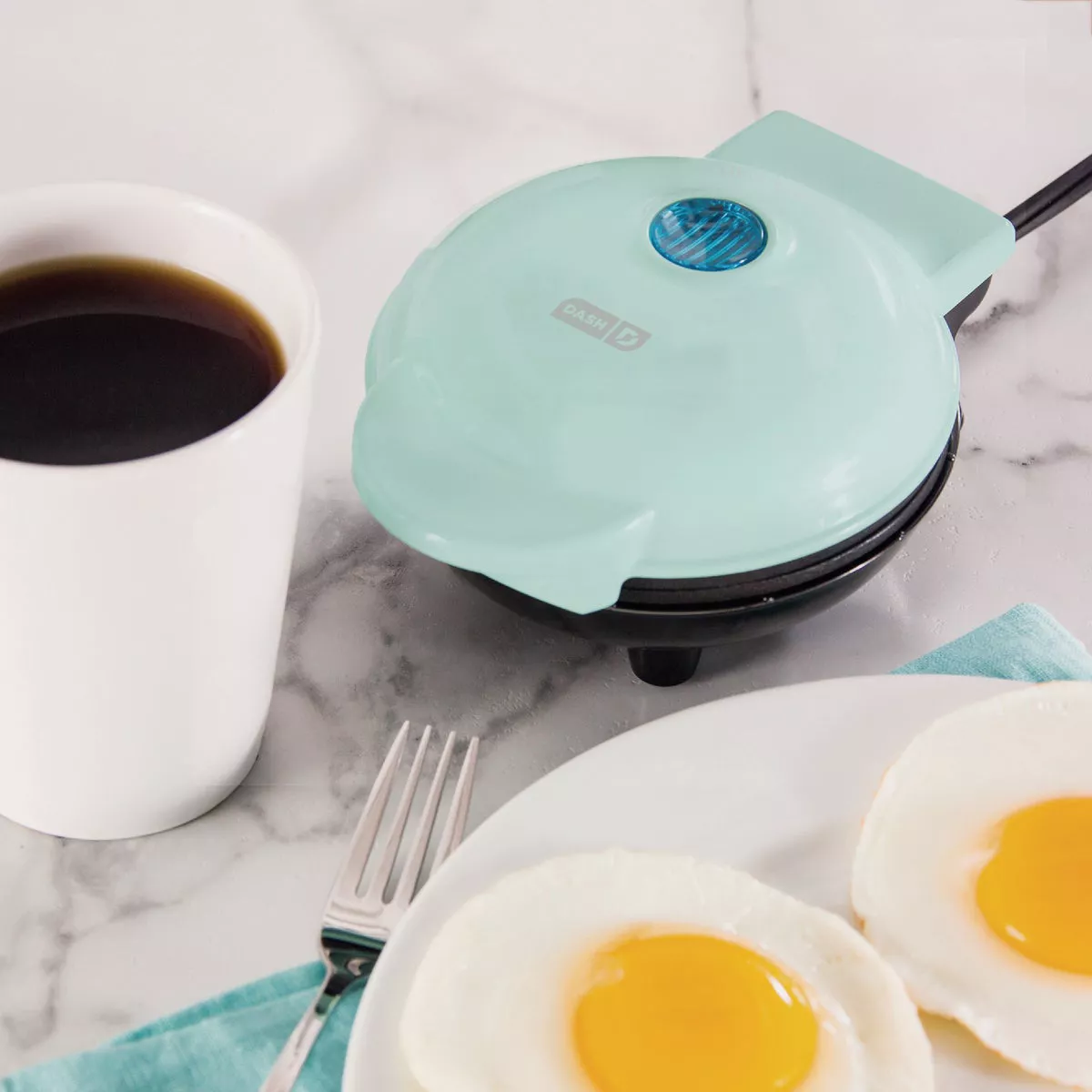 Dash 4 In. Aqua Mini Maker Griddle - photo 4