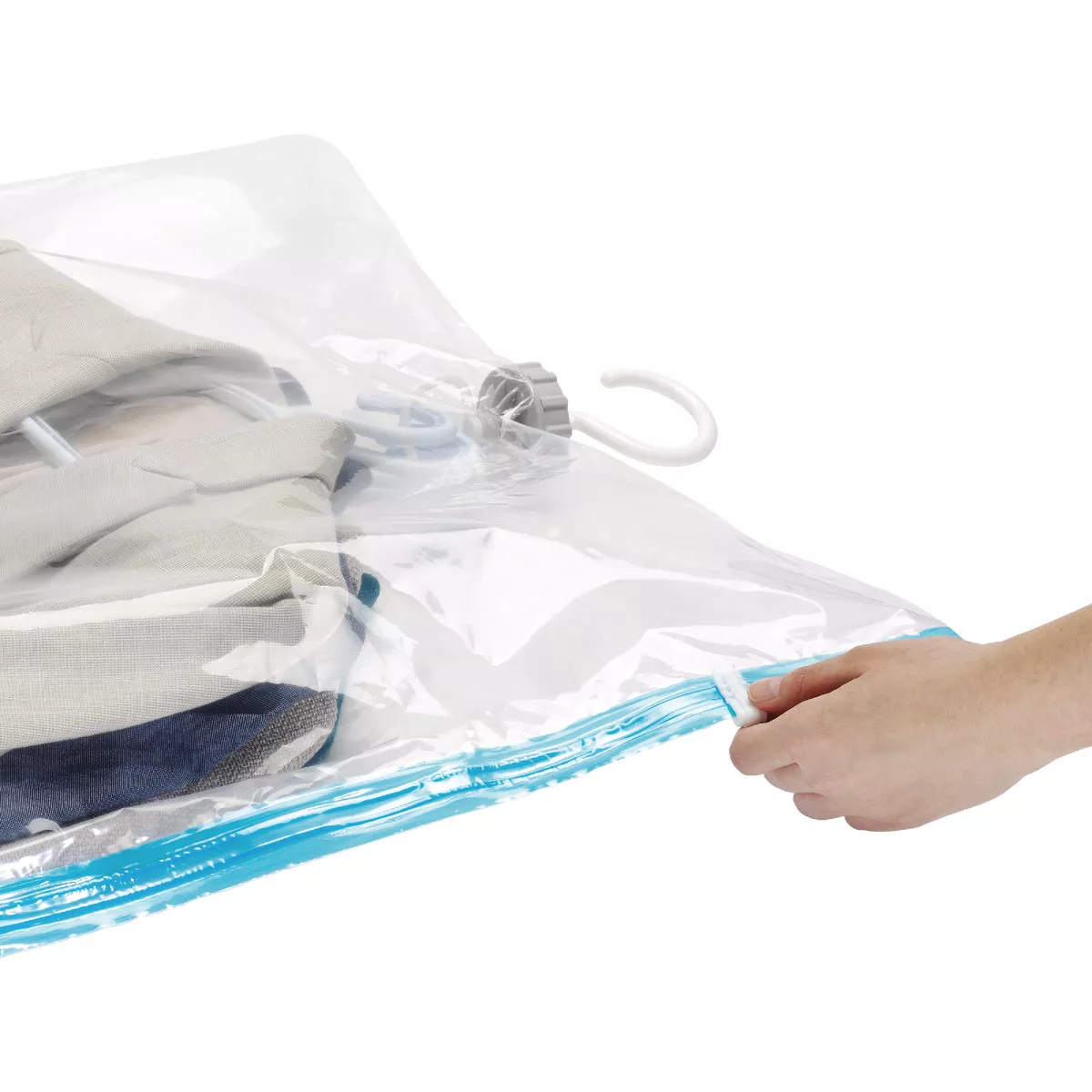 Whitmor Spacemaker Hanging Vacuum Bag - photo 4