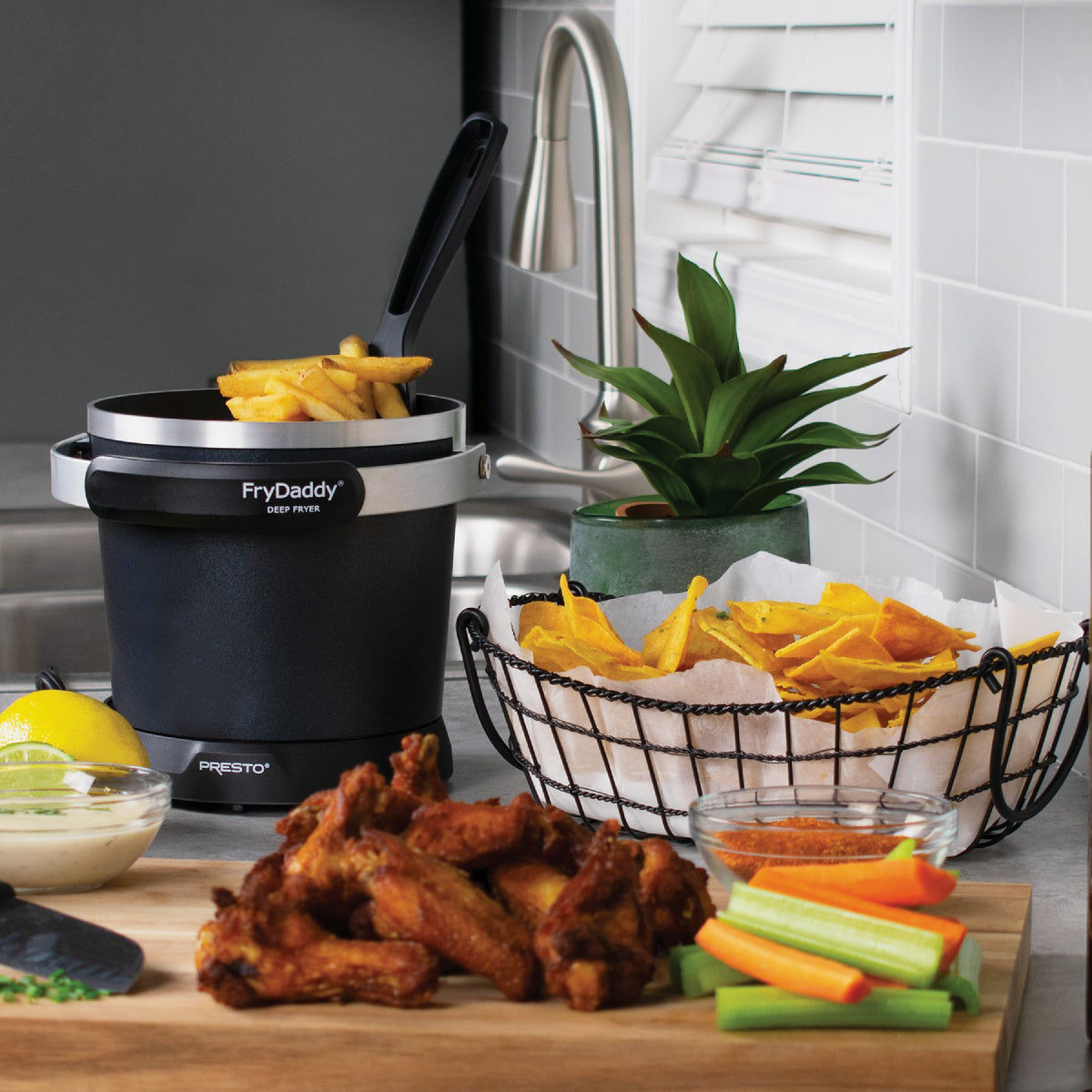 Presto FryDaddy Deep Fryer