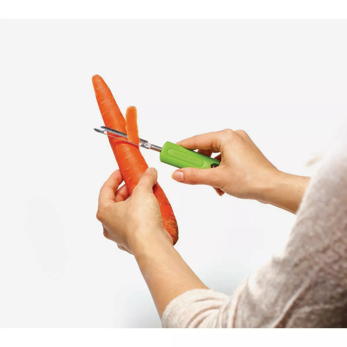 Farberware Classic Stainless Steel Peeler With Built-In Bean and Herb Slicer - photo 2