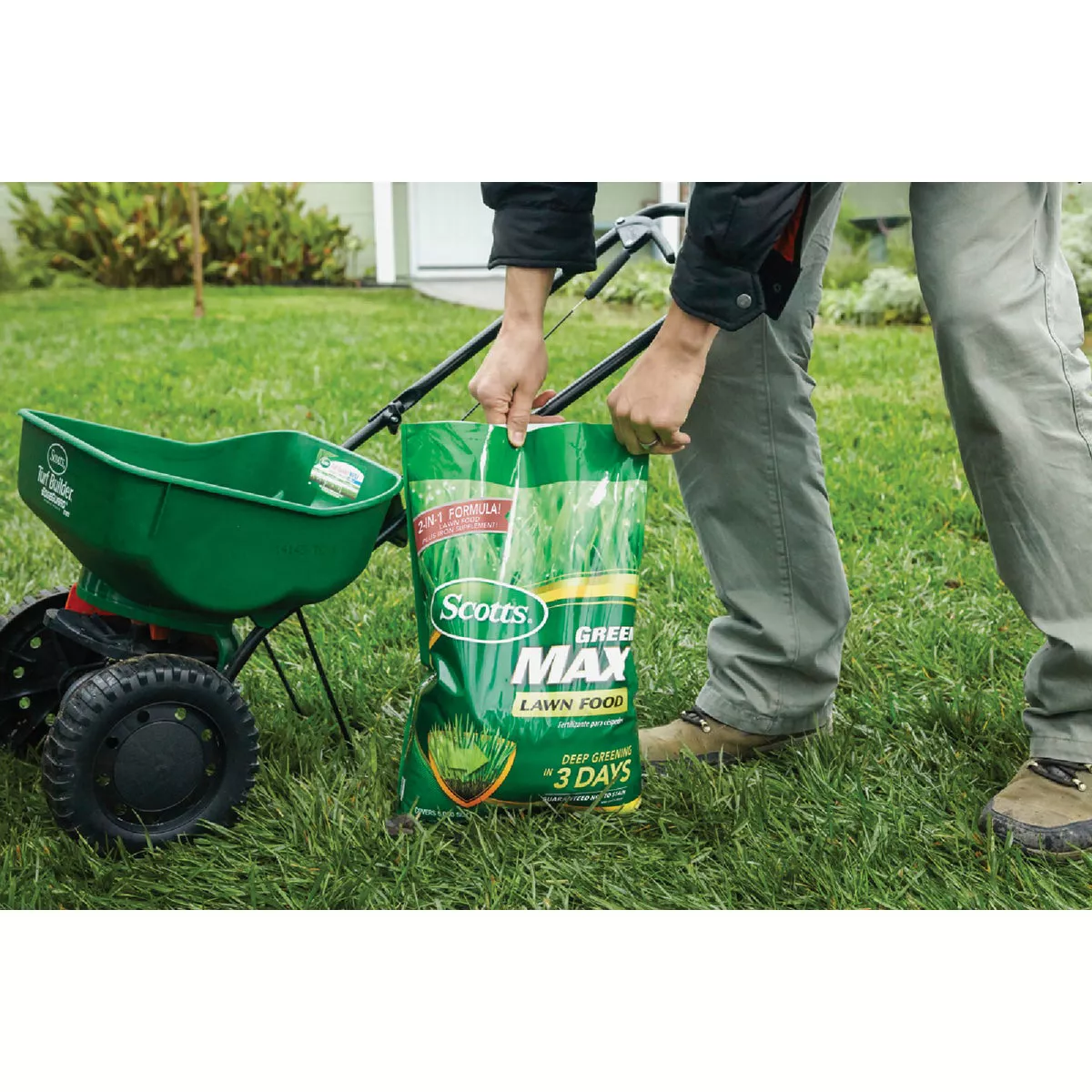 Scotts Green Max 16.9 Lb. 5000 Sq. Ft. Lawn Food - photo 2
