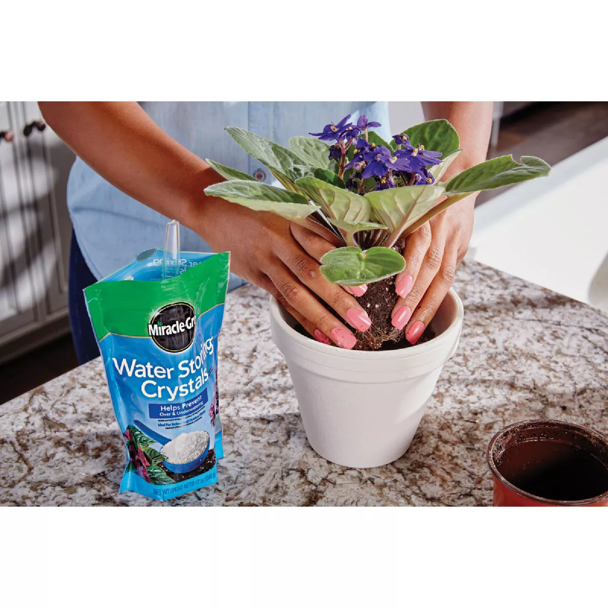 Miracle-Gro 12 Oz. Water Storing Crystals - photo 3