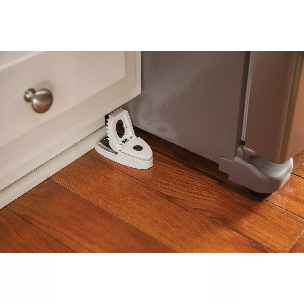 TOMCAT Secure-Kill Mechanical Rat Trap - photo 5