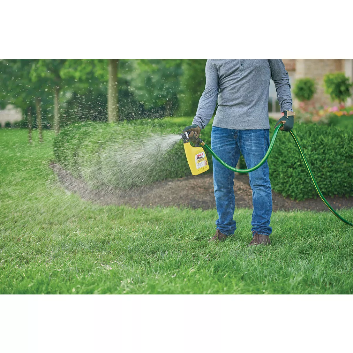 TOMCAT 32 Oz. Ready-To-Spray Mole & Gopher Repellent - photo 6