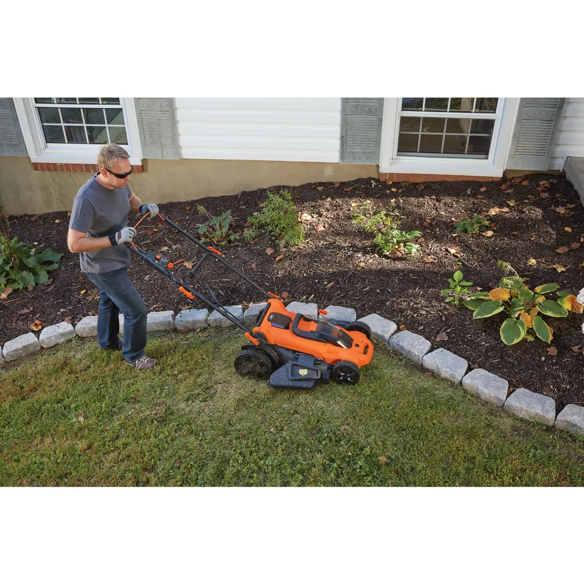 Black & Decker 20 In. 40V MAX Lithium Ion Push Cordless Lawn Mower - photo 3