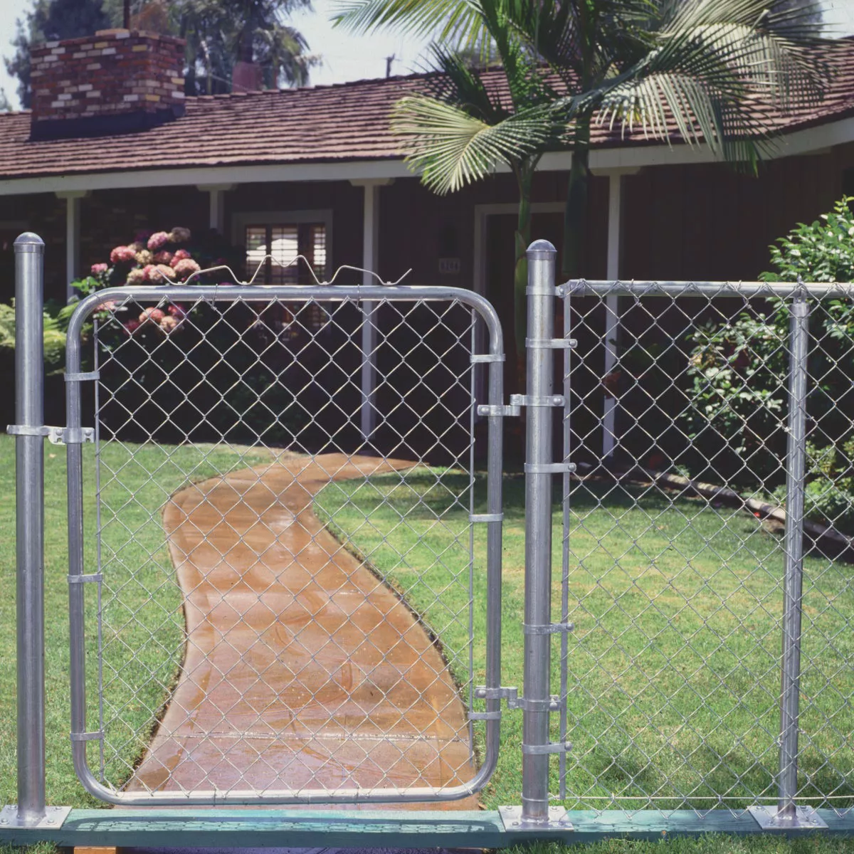 Midwest Air Tech Single Walk 35 In. W. x 46 In. H. Chain Link Gate - photo 2
