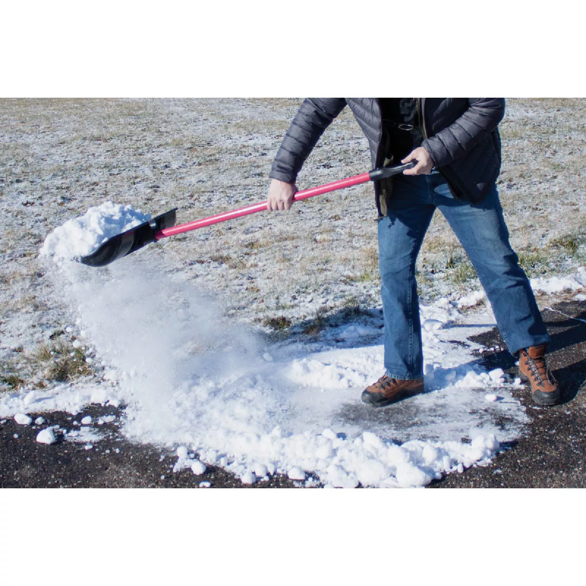 Bully Tools 22 In. Poly Combo Snow Pusher with 37 In. Fiberglass Handle - photo 7