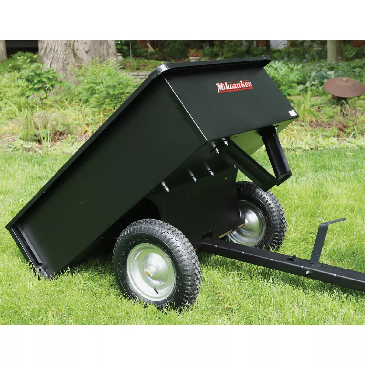 Milwaukee 10 Cu. Ft. 750 Lb. Steel Tow-Behind Garden Cart - photo 5