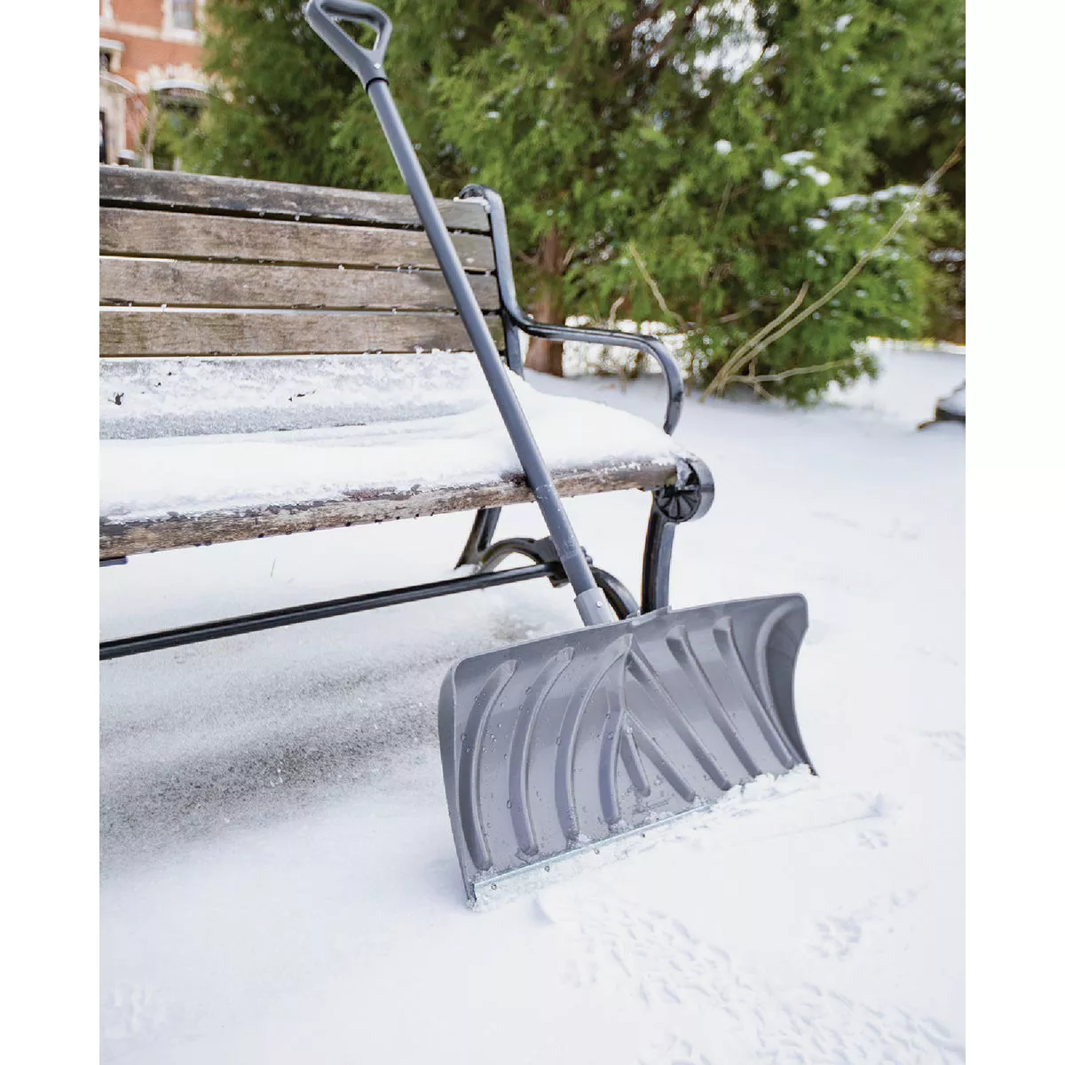 Suncast 24 In. Steel Core Snow Pusher with Wear Strip