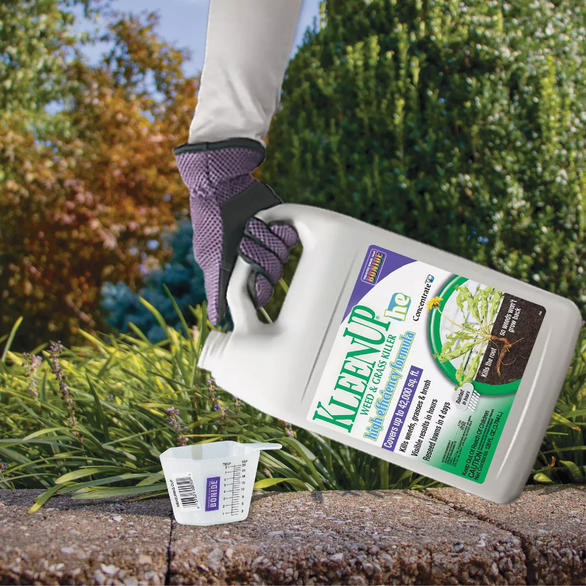 Bonide KleenUP 128 Oz. Concentrate Weed & Grass Killer High Efficiency Formula - photo 3