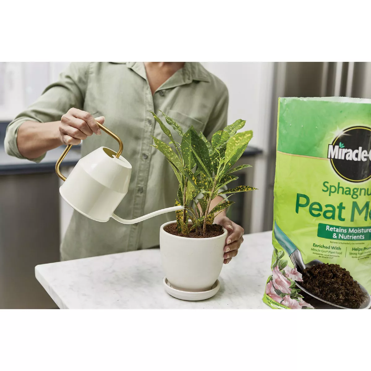 Miracle-Gro Sphagnum Peat Moss - photo 4