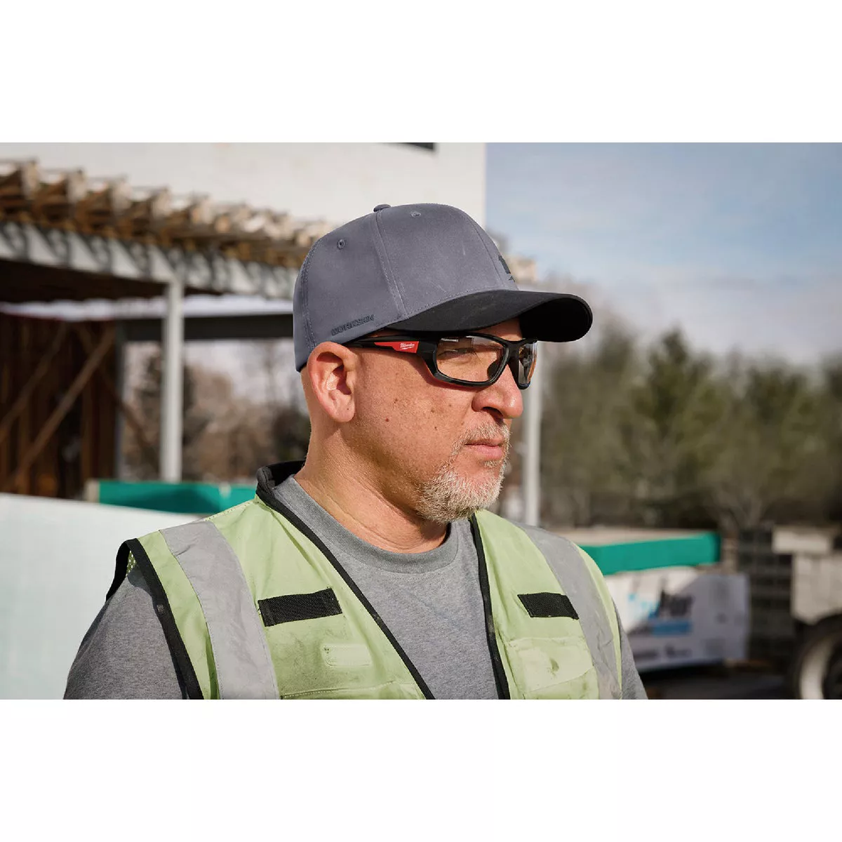Milwaukee Workskin Dark Gray Performance Fitted Hat, Small/Medium - photo 6