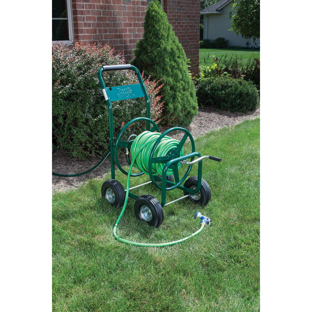 Best Garden 300 Ft. x 5/8 In. Green Metal 4-Wheel Portable Hose Reel