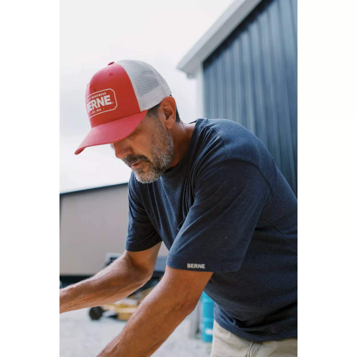 Berne Deep Red Badge Logo Trucker Cap - photo 3