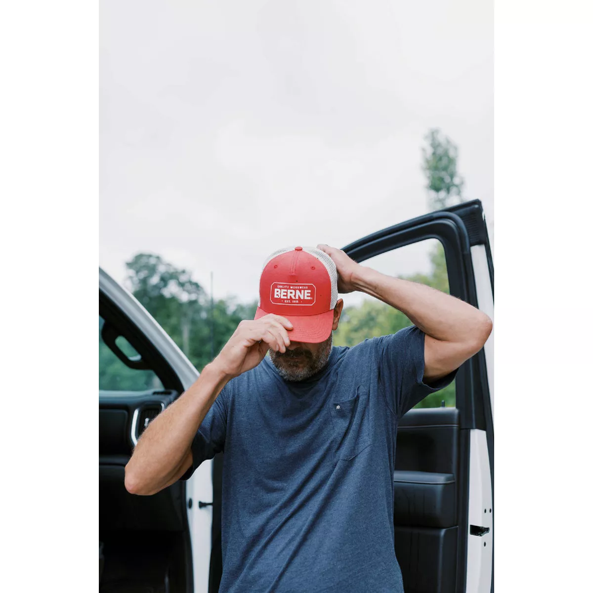 Berne Deep Red Badge Logo Trucker Cap - photo 4
