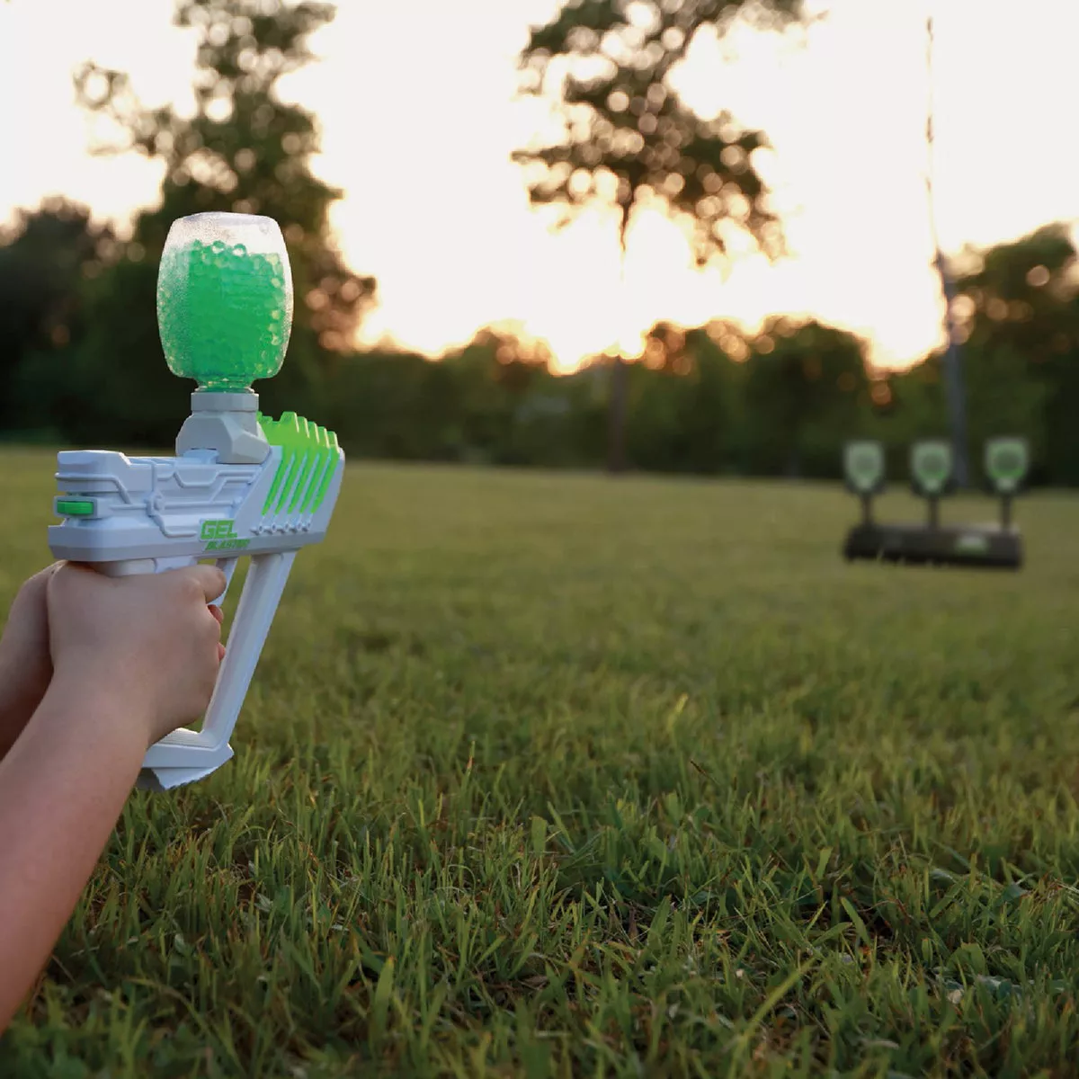 Gel Blaster Surge Rechargeable Water Gellet Toy Blaster - photo 3