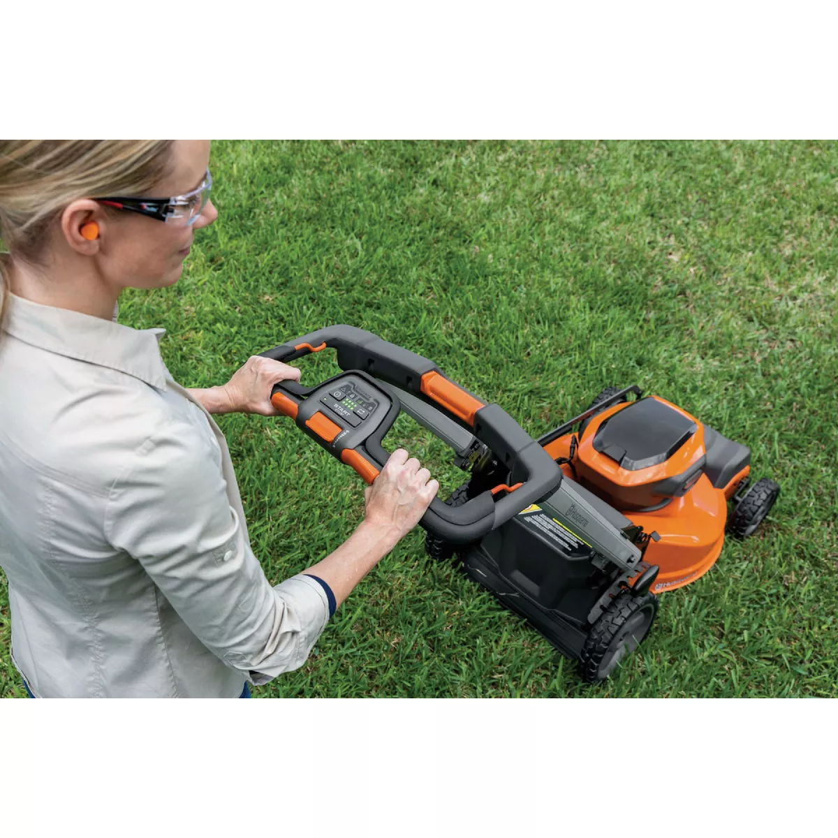Husqvarna LE-322 Lawn Xpert Battery Mower Kit - photo 10