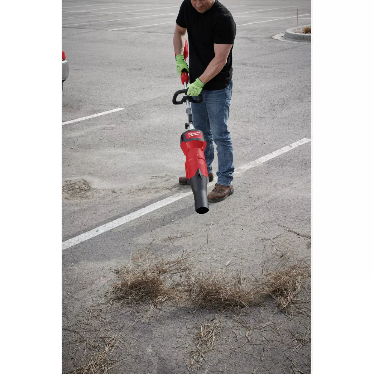 Milwaukee M18 Fuel Quik-Lok Blower Attachment - photo 4