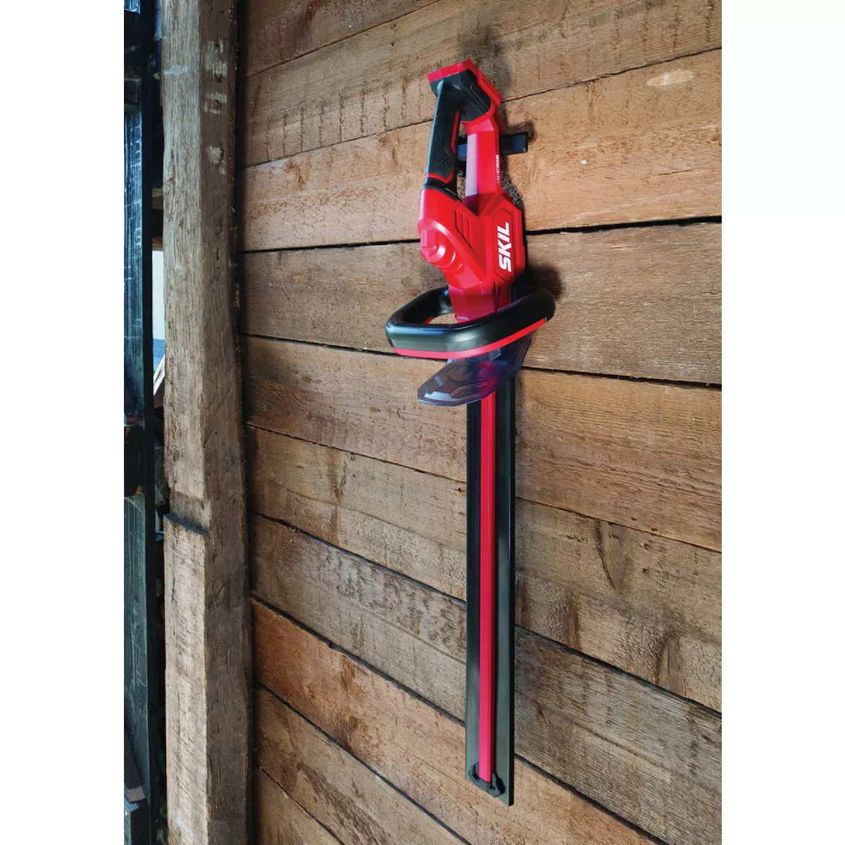 SKIL PwrCore 20V 22 In. Brushless Cordless Hedge Trimmer - photo 3