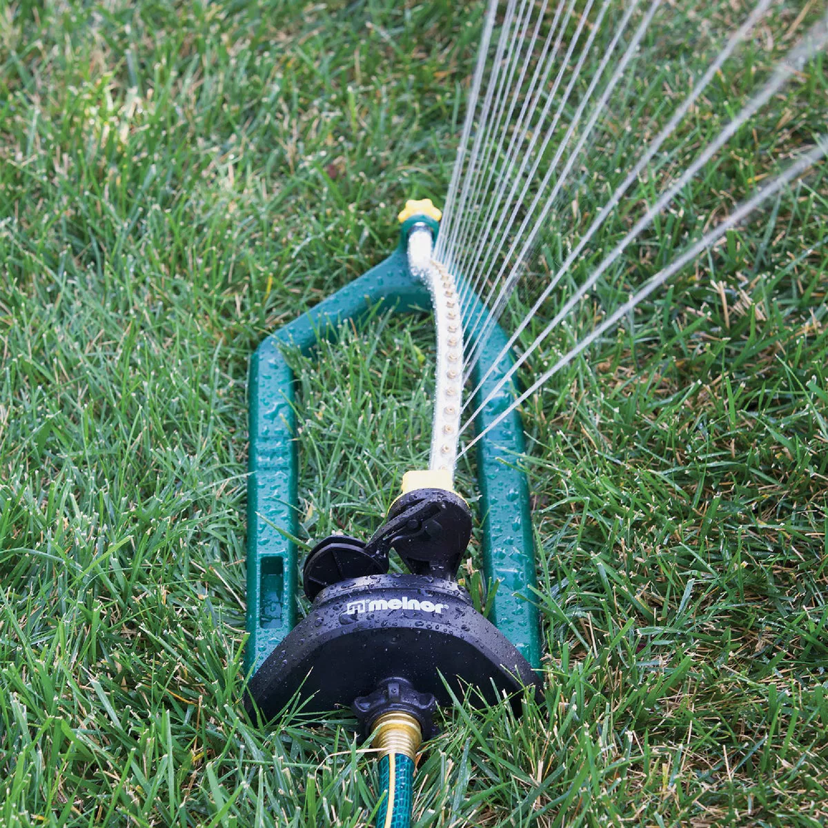 Melnor EasyGrow Max 3400 Sq. Ft. Oscillating Sprinkler - photo 4