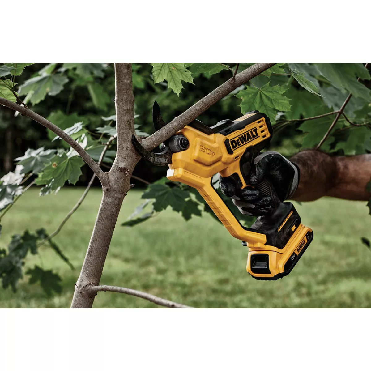 DEWALT 20V MAX Cordless Pruner (Tool Only) - photo 3