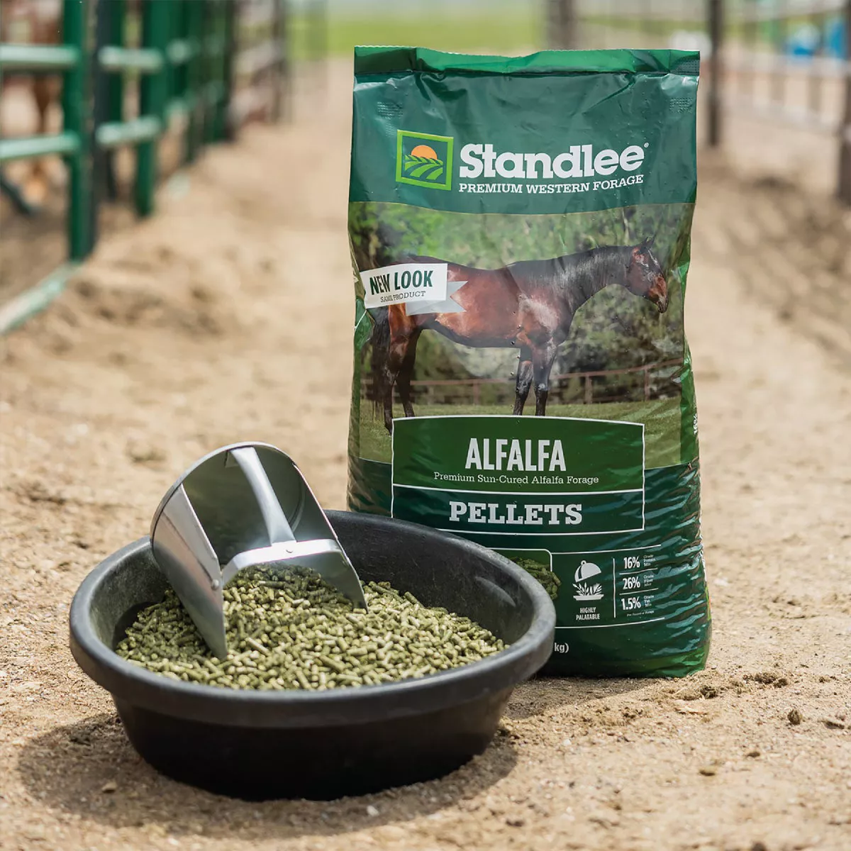 Standlee Premium Western Forage 40 Lb. Premium Alfalfa Pellets - photo 6