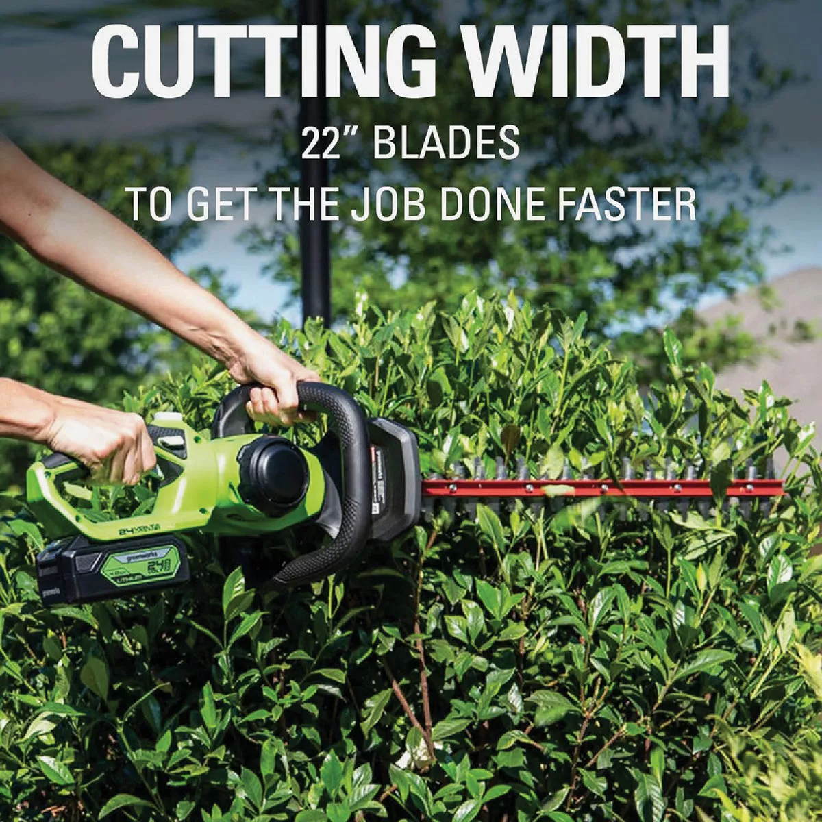 Greenworks 24V 22 In. Cordless Hedge Trimmer with 4.0 Ah USB Battery & Charger - photo 5