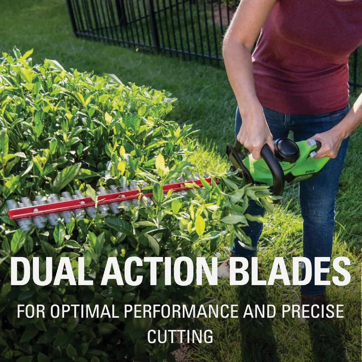 Greenworks 24V 22 In. Cordless Hedge Trimmer with 4.0 Ah USB Battery & Charger - photo 6