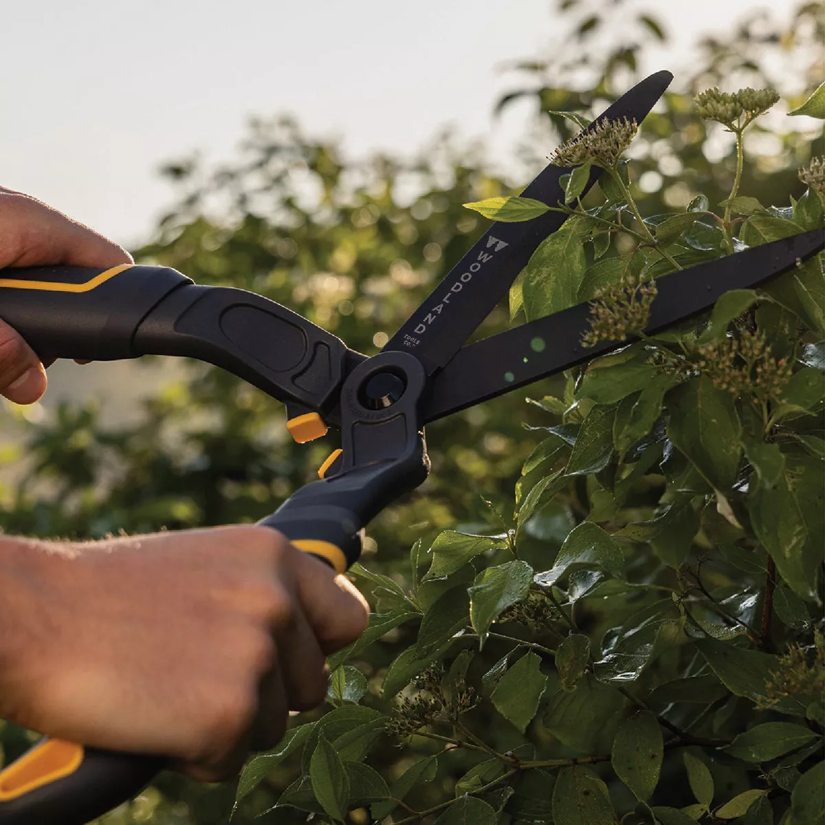 Woodland 17 In. Compact Duralight Hedge Shear - photo 7