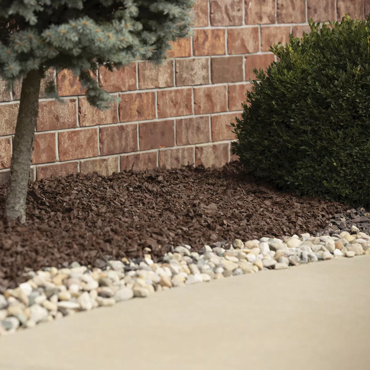 NuScape Brown 0.8 Cu. Ft. Rubber Mulch Nuggets - photo 4