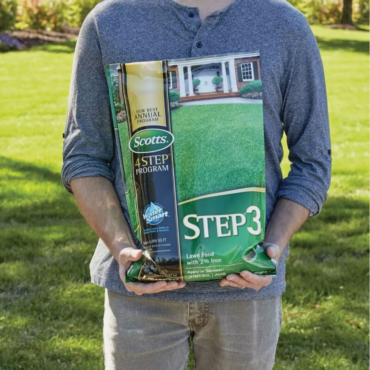 Scotts 4 Step Program Step 3 37.70 Lb. 15,000 Sq. Ft. Lawn Fertilizer with 2% Iron - photo 4