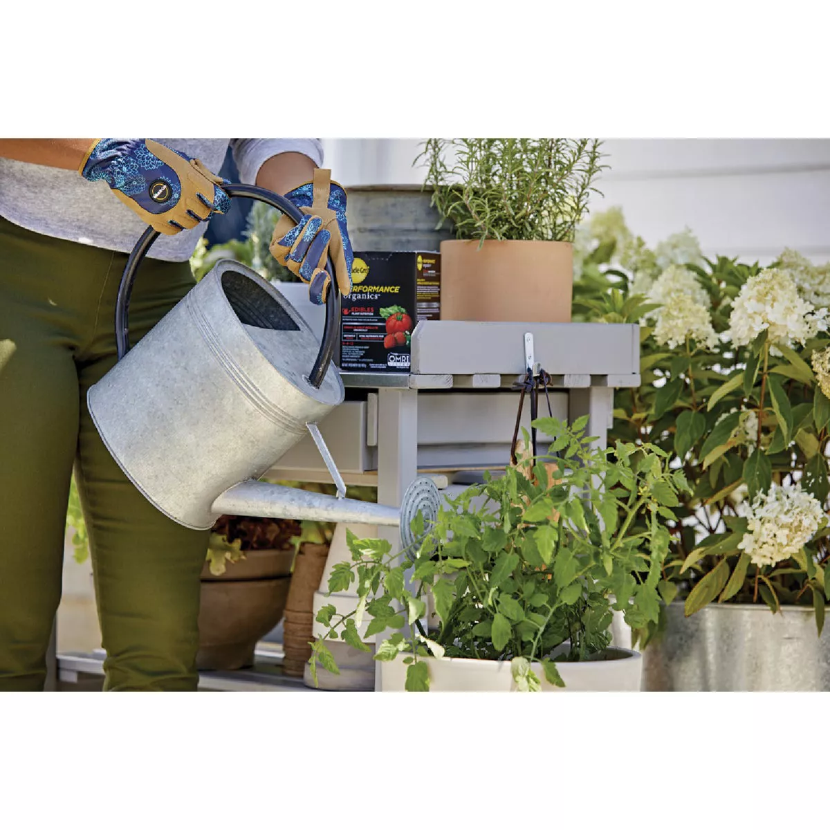 Miracle-Gro Performance Organics 1 Lb. Edibles Plant Nutrition - photo 4