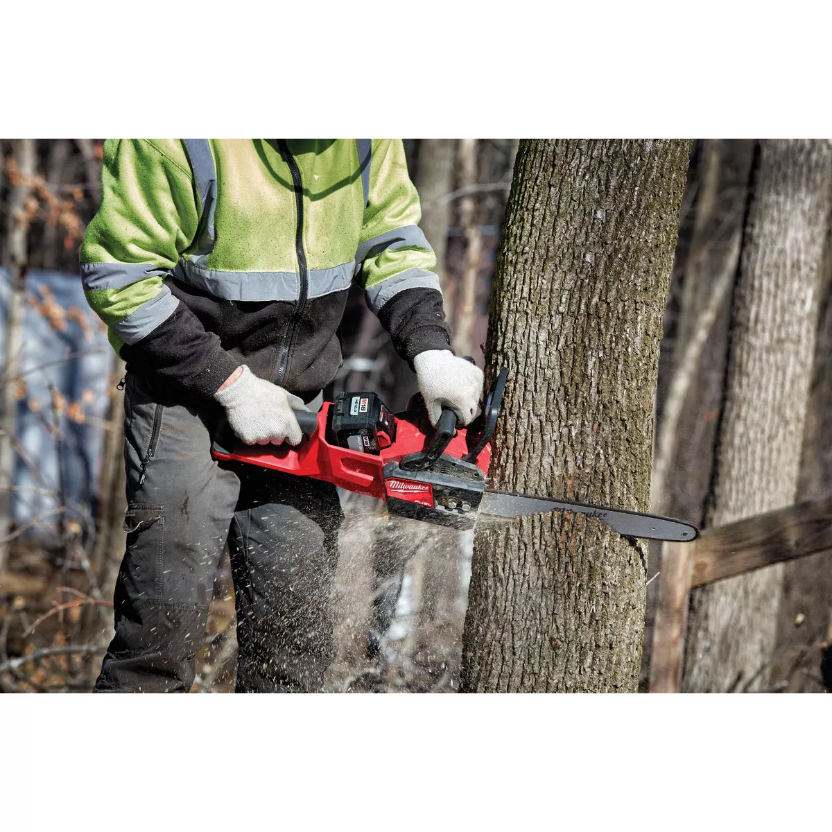 Milwaukee M18 FUEL Brushless 16 In. Cordless Chainsaw (Tool Only) - photo 7
